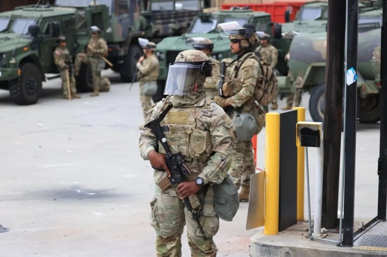 البنتاغون يعلن بدء تسليح قوات الحرس الوطني المنتشرة في واشنطن