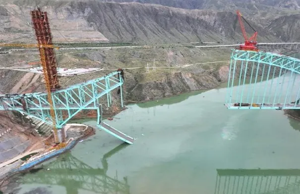 الصين: مصرع 11 شخصا بحادثين منفصلين في منجم فحم وموقع بناء