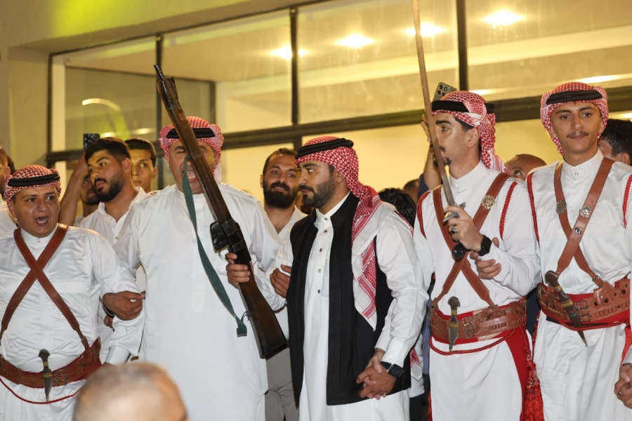 المئات يهنئون ليث المناصرة بزفافه في حفل بهيج بالعاصمة عمان