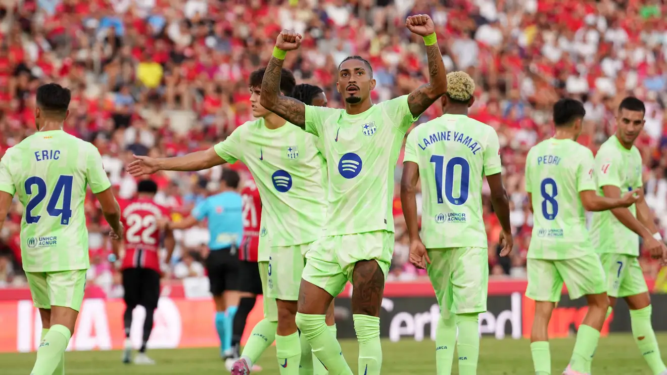 أزمة كبرى تواجه برشلونة  قبل مباراته المقبلة أمام فالنسيا