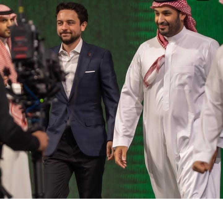 ولي العهد عبر صفحته انستغرام برفقة اخي سمو ولي العهد السعودي