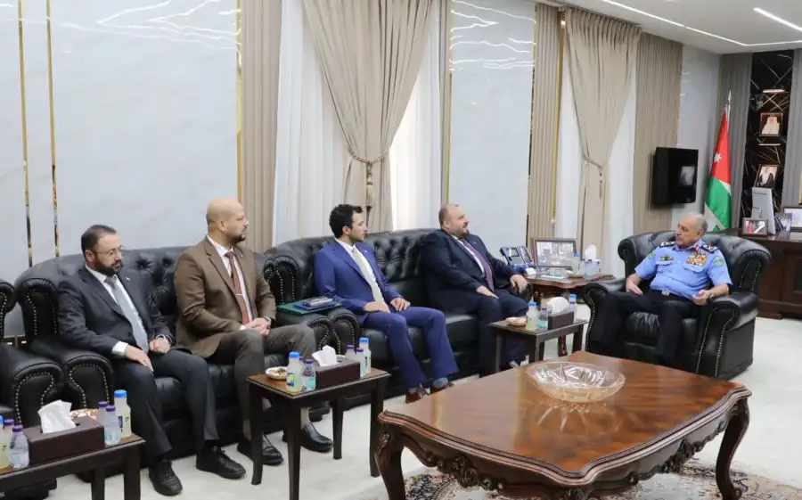 مدير الأمن العام يبحث مع وفد سوري تعزيز التعاون في إدارة الكوارث والطوارئ