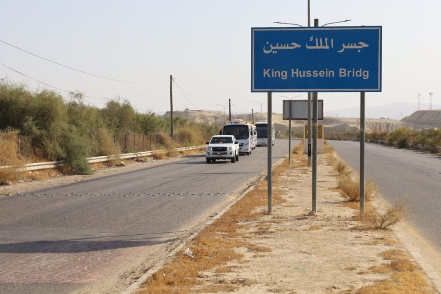 القوات المسلحة تجلي الدفعة العاشرة من أطفال غزة المرضى للعلاج في الأردن