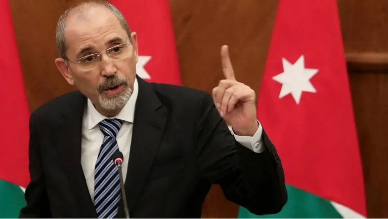 الصفدي: نتنياهو من يعرقل عملية السلام ولا يريد وقف إطلاق النار في غزة