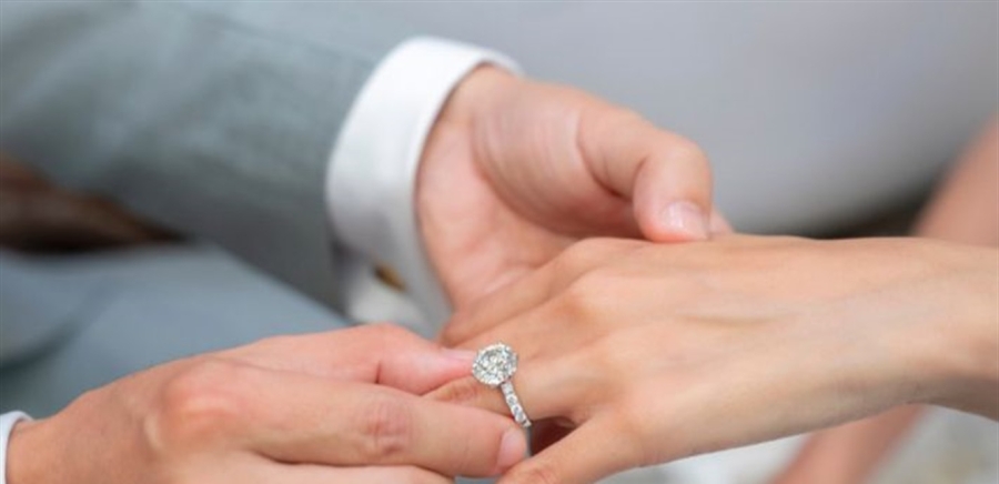 خطوبة فنان عالميّ من إبنة نائب رئيس دولة الإمارات