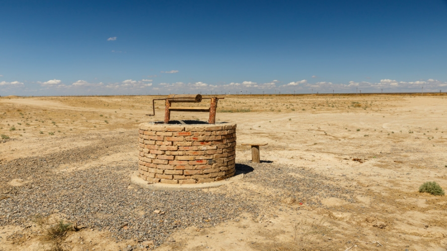 ترخيص حكومي لاستخدام بئر مياه لمشروع استزراع سمكي في منطقة الديسة