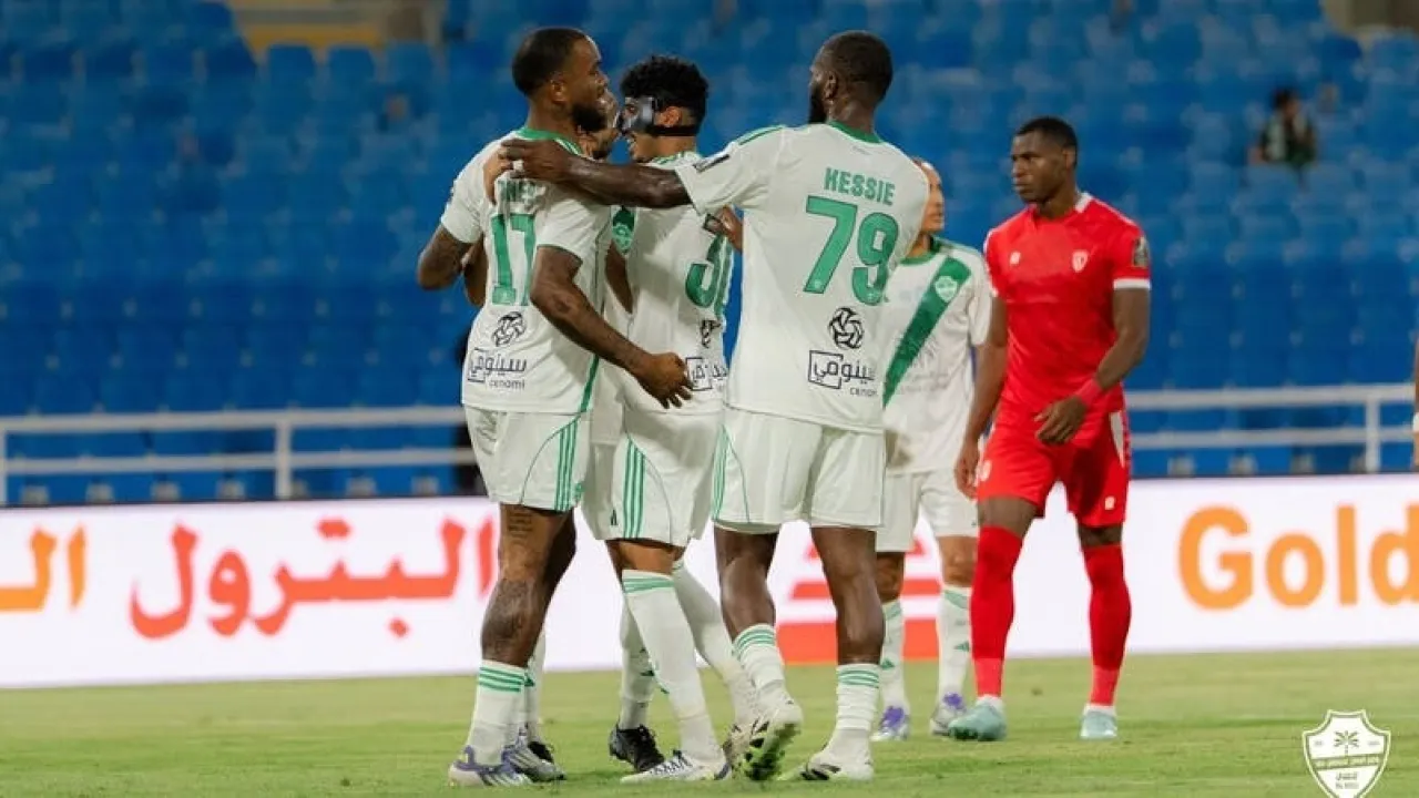 أهلي جدة يكتسح العربي ويبلغ ثمن نهائي كأس الملك