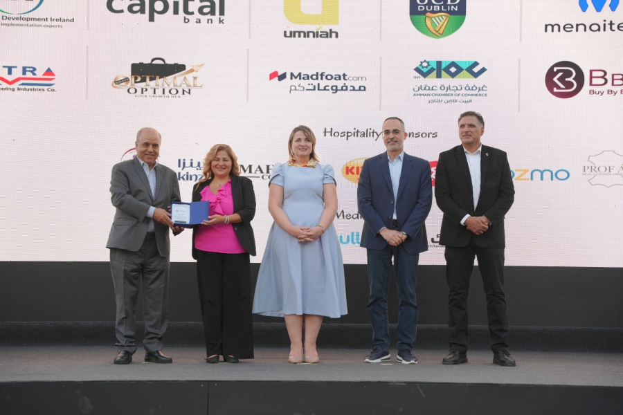 كابيتال بنك يواصل مسيرته في دعم الابتكار والابداع العلمي ويرعى فعاليات مبادرة علماء الغد 2025