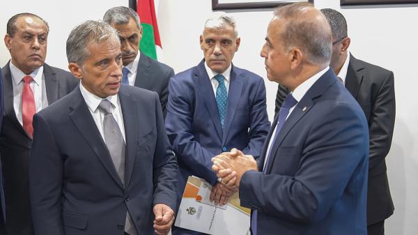 حسان يوجِّه إلى ضرورة الإسراع في ربط بيانات الأحوال المدنيَّة بالمحاكم الشرعيَّة