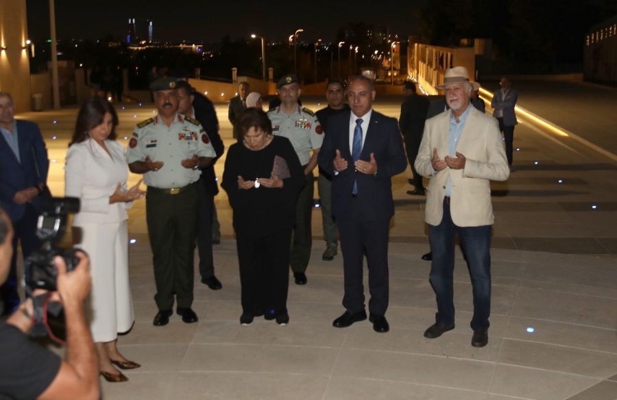 الشواربة يرعى حفل إطلاق مشروع الأعمال الفنية في نهاية الممر التاريخي