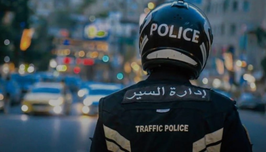مواطن في إربد يتفاجأ بتحرير مخالفتَي سير بفارق دقيقة واحدة