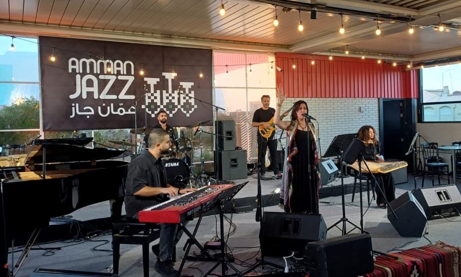 انطلاق الدورة الـ 13 من عمان جاز