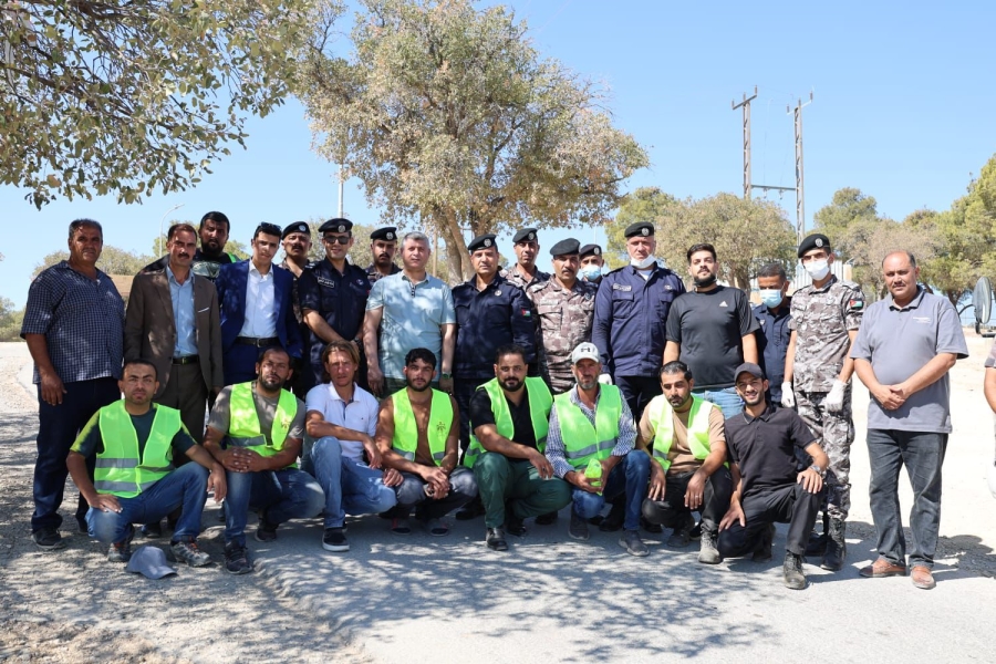 بالصور ... الأمن العام ينفذ يوما توعويا بيئيا في محافظات الأردن