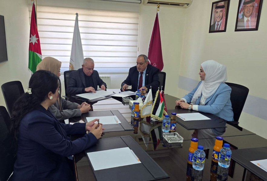 اتحاد العمال يوقع بروتوكول تعاون مع اتحاد عمال العراق