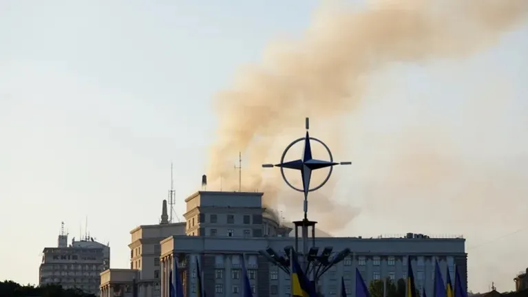 هجمات متبادلة بين روسيا وأوكرانيا تصيب منشآت حكومية ونووية ونفطية