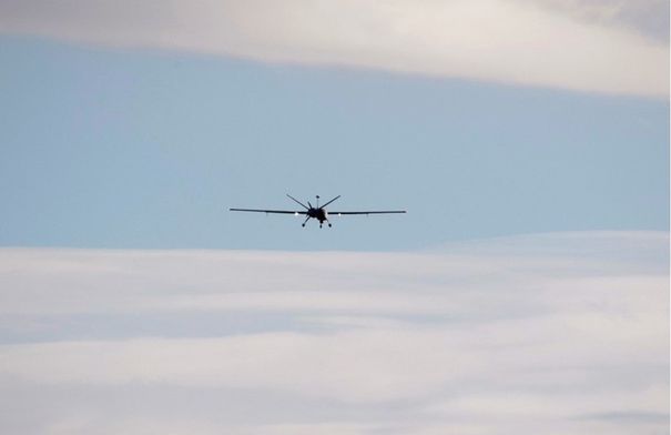 إصابتان بسقوط طائرة مسيّرة على مطار رامون