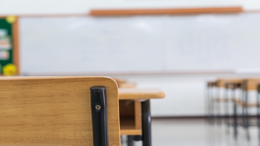 الصوراني: عدد قليل من المدارس الخاصة طلب رفع الأقساط