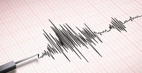 هزة أرضية بقوة 4.9 تضرب منطقة مرمرة شمال غربي تركيا