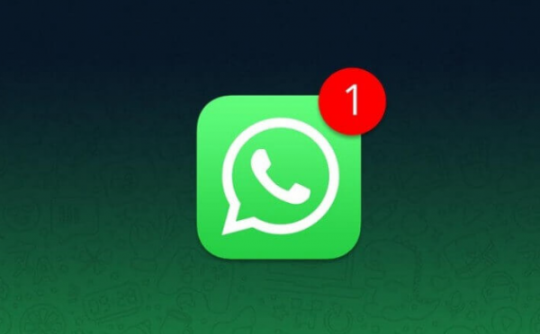 واتساب يعتمد تصميم الزجاج السائل من أبل