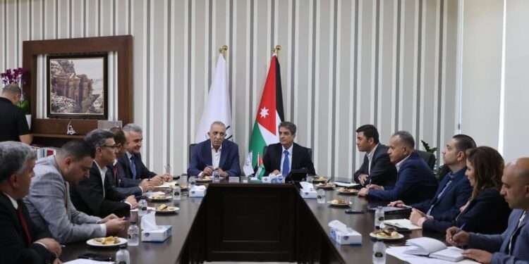 وزارتا الشباب والثقافة تبحثان تنفيذ برامج شبابية ثقافية مشتركة