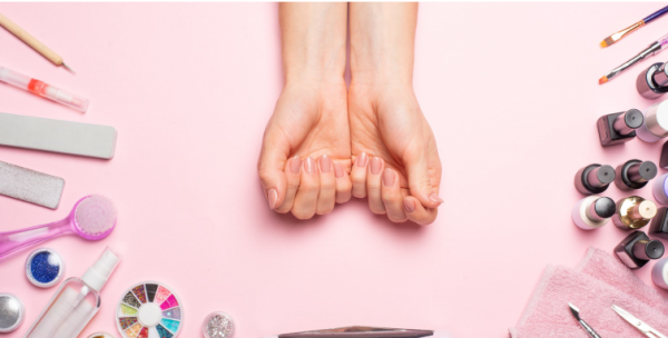 وصفات طبيعية لتقوية الأظافر ومنحها لمعاناً