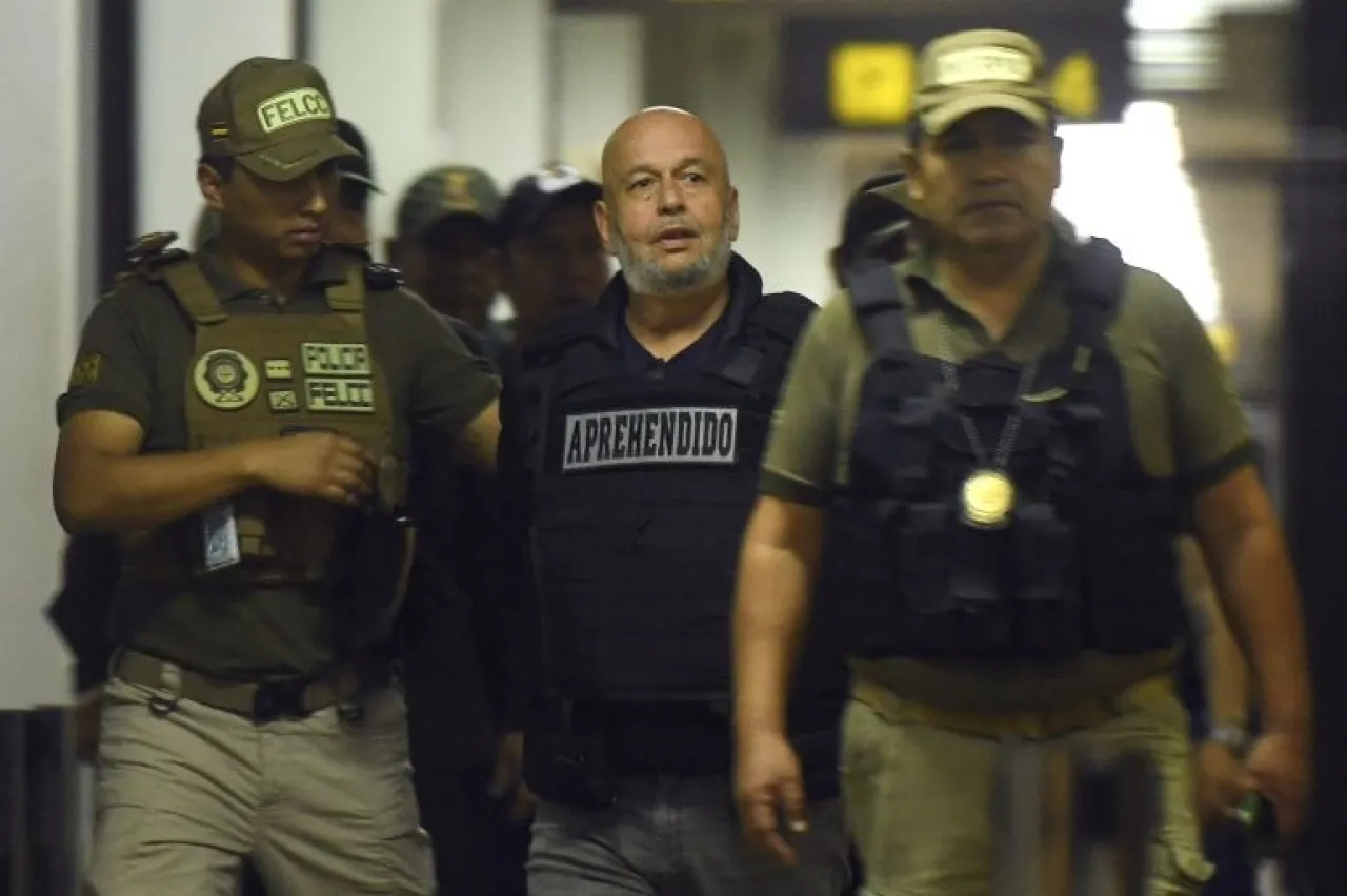 بوليفيا تودع وزير الداخلية السابق السجن بتهم فساد