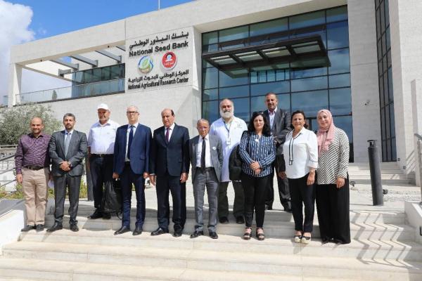 الرواشدة ونظيره التونسي يبحثان تعزيز التعاون في البحوث الزراعية