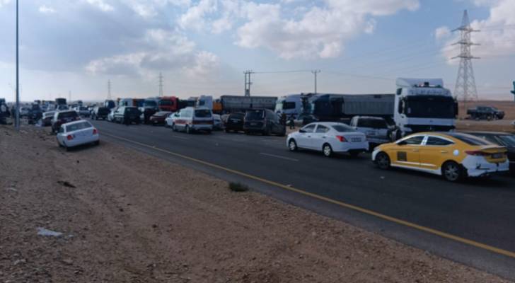 الدوريات الخارجية،: لن نتهاون في تطبيق القانون بحق مركبات الشحن التي لا تلتزم بتثبيت حمولاتها بشكل آمن