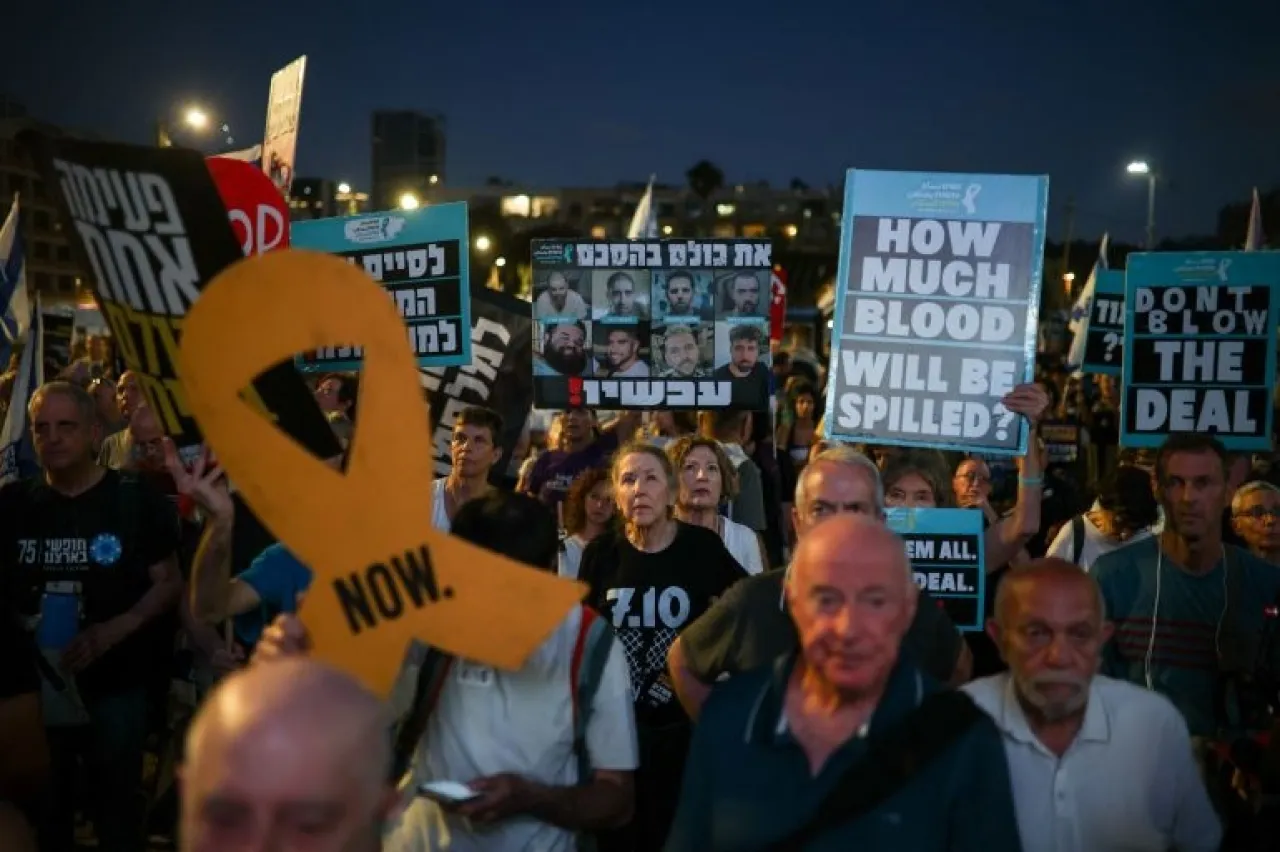 أهالي الأسرى: نتنياهو خائن وهو أسوأ عدو لليهود