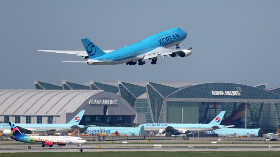 كوريا الجنوبية تخصص طائرة لإعادة العمال الموقوفين في الولايات المتحدة