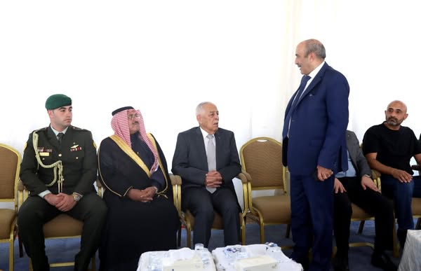 مندوبا عن الملك وولي العهد. العيسوي يعزي عشيرة النهار