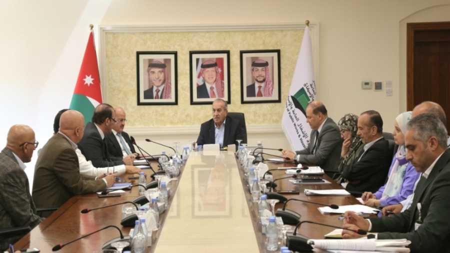 وزير الأشغال يؤكد أهمية تطوير قطاع المقاولات ودعم تصدير أعماله للخارج