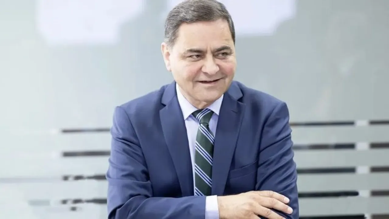 من هو سمير حليلة الذي اعتقلته السلطة بعد طرح نفسه لإدارة غزة؟