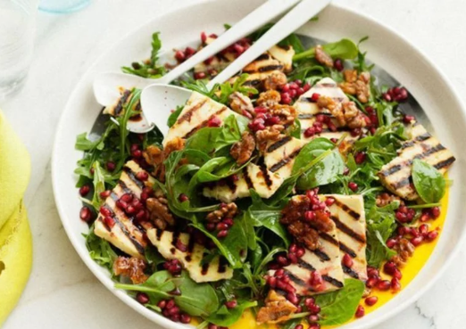 طريقة تحضير سلطة حلوم وجرجير خطوة بخطوة