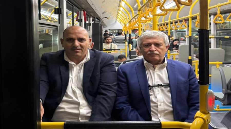 وزير النقل يتفقد مشروع الباص السريع بين عمان والزرقاء ويوجه بتوسيع الخدمات