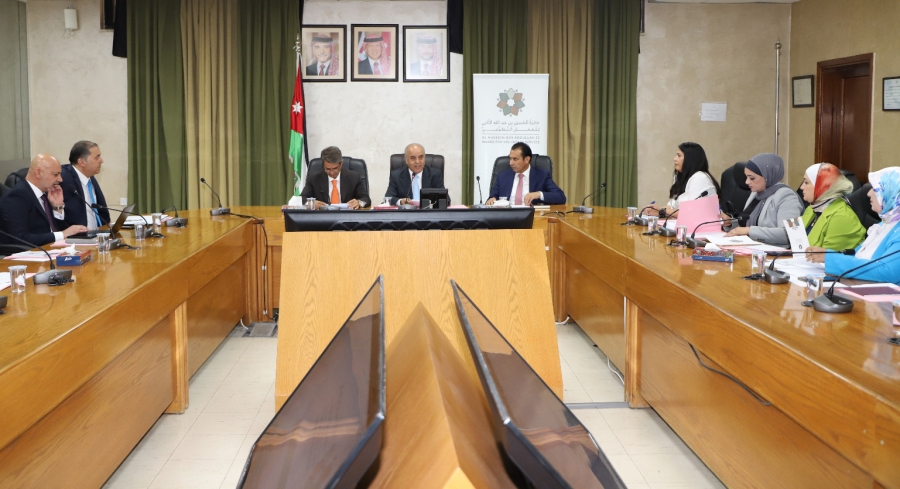جلسة تعريفية مشتركة بين وزارتي التربية والشباب حول جائزة الحسين للعمل التطوعي