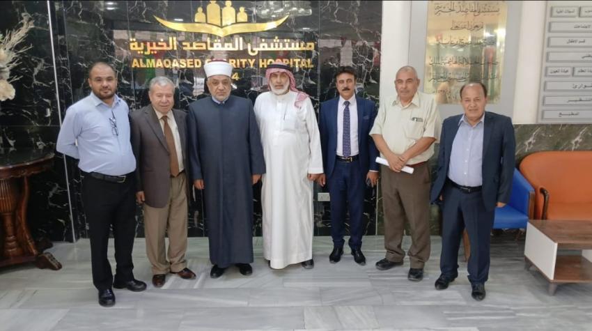بالصور... وزير الأوقاف يتفقد مستشفى المقاصد ويطلع على مشروع التوسعة الجديدة