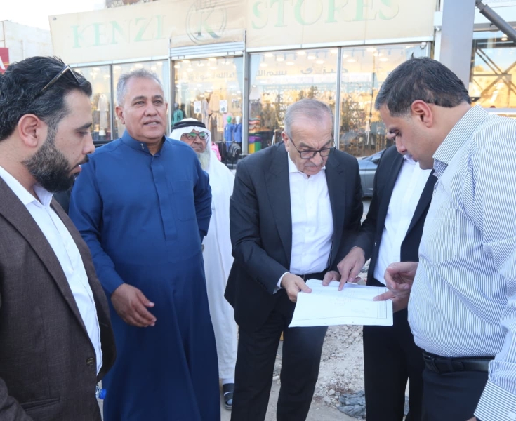 وزير الأشغال يتفقد الواقع المروري في منطقتي خريبة السوق والجويدة