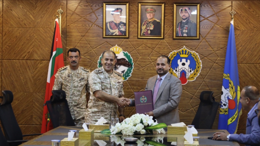 سلطة وادي الأردن وسلاح الهندسة الملكي يوقعان اتفاقية لتنظيف سد شعيب