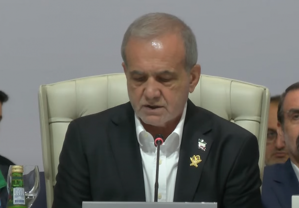 الرئيس الإيراني: لا خيار سوى توحيد الصفوف