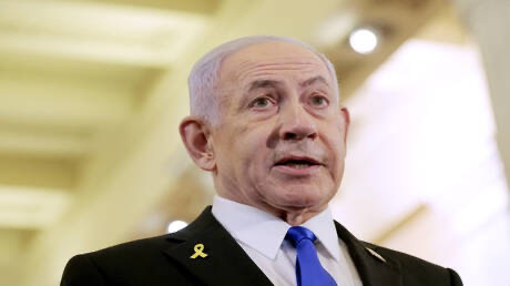 نتنياهو يفقد أعصابه في اجتماع الحكومة