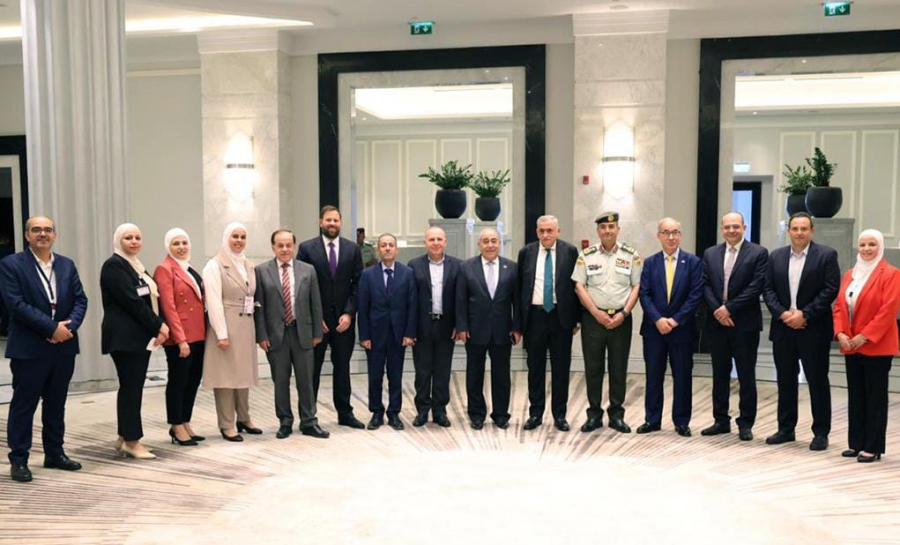 خبراء يناقشون السياسات الصحية والاقتصاديات الدوائية محليا وإقليميا