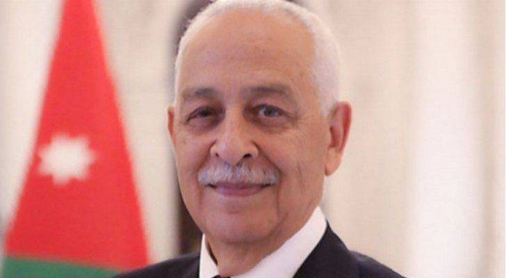 رئيس الديوان الملكي يعزي عشيرة الصمادي