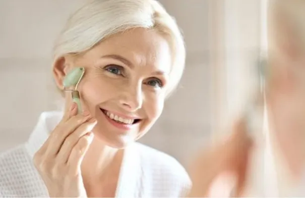 وصفات طبيعية فعالة لتقليل التجاعيد والخطوط الدقيقة دون تكلفة عالية