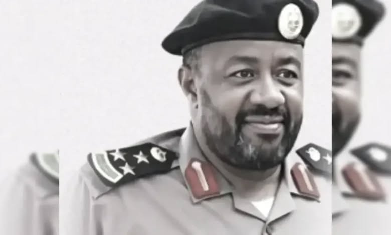 في مشهد مهيب.. العميد المظلي السعودي عبدالله المحمد يرحل وهو ساجد