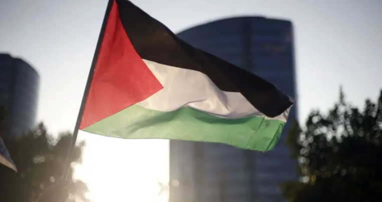 ارتفاع عدد الدول المعترفة بفلسطين إلى 147 بعد إعلان فرنسا وبريطانيا الاعتراف الرسمي