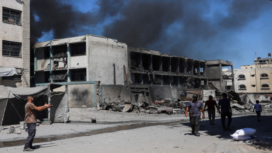 الأونروا: 12 منشأة تابعة لنا في مدينة غزة تعرضت للقصف بين 11 و16 أيلول الجاري