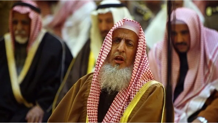 وفاة المفتي العام للسعودية الشيخ عبدالعزيز آل الشيخ