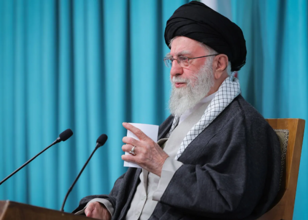 خامنئي: المفاوضات مع أميركا وصلت لطريق مسدود