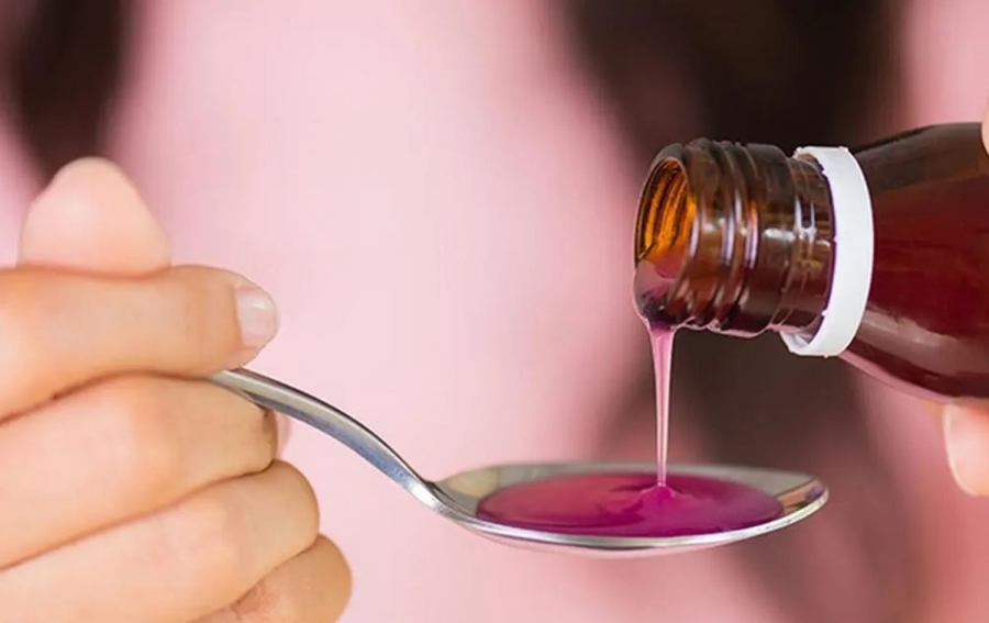 الغذاء والدواء تحقق في علاقة محتملة بين بعض المسكنات والتوحد لدى الأطفال